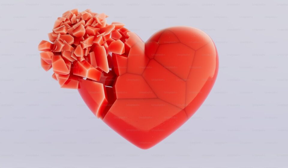 CoQ10 ubiquinol softgel supplements for heart health and mitochondrial support