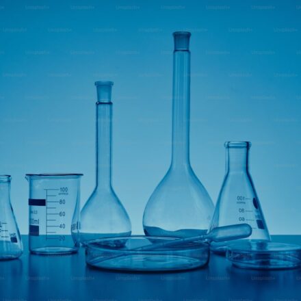 Laboratory supplements and research materials for longevity expert protocol comparison